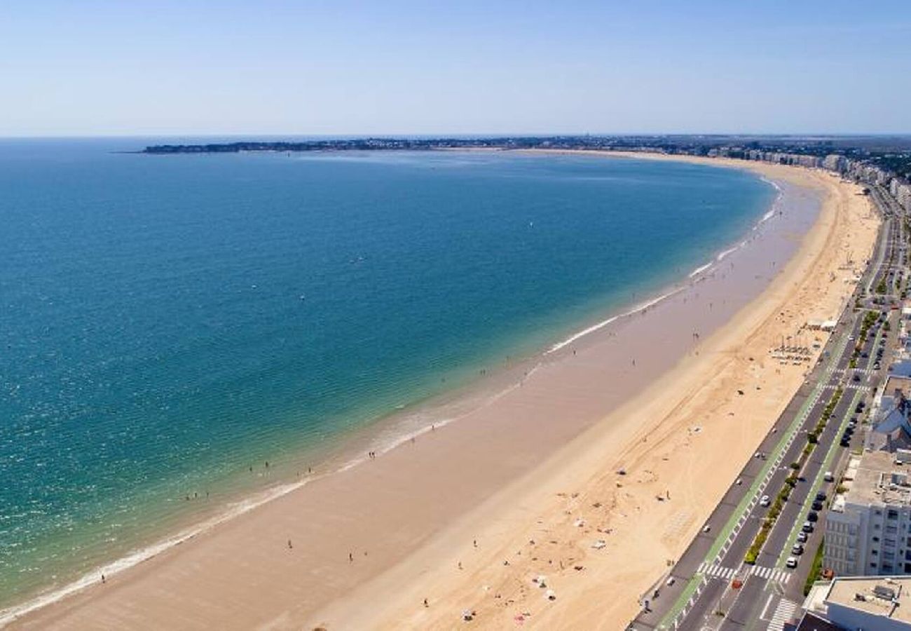 Apartment in La Baule-Escoublac - FACE SEA La Baule Le Panoramique 