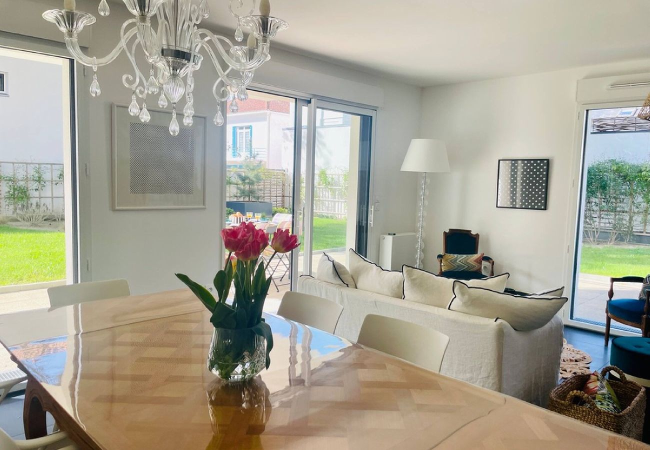 Apartment in La Baule-Escoublac - Le Sophia à La Baule 