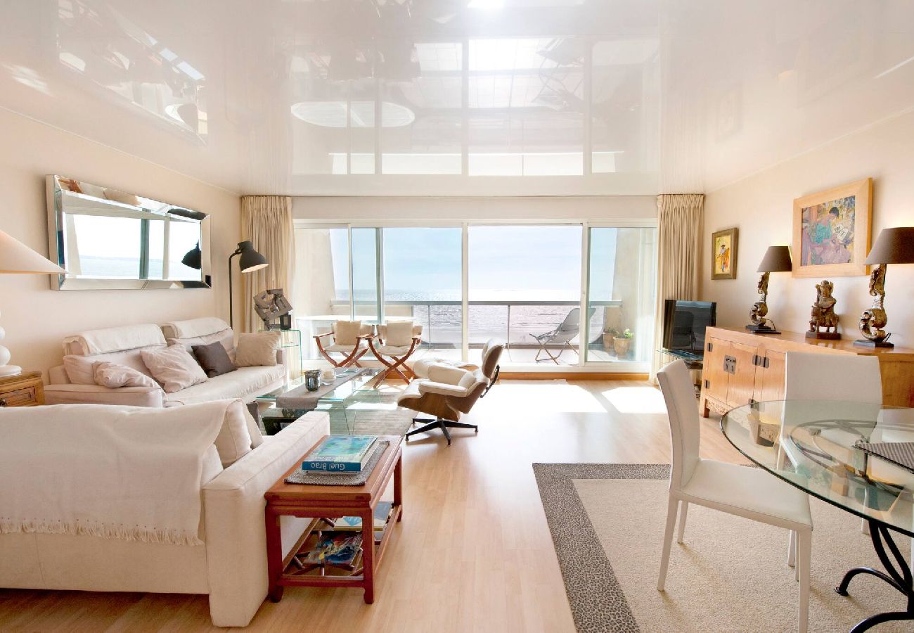 Apartment in La Baule-Escoublac - Face sea Les Vagues Bauloises 