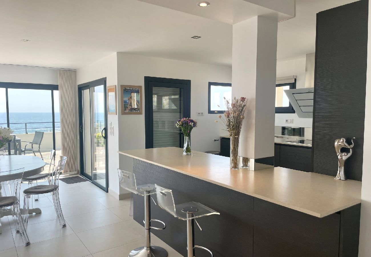 House in Batz-sur-Mer - L'écrin marin : Vue exceptionnelle sur l'Océan 