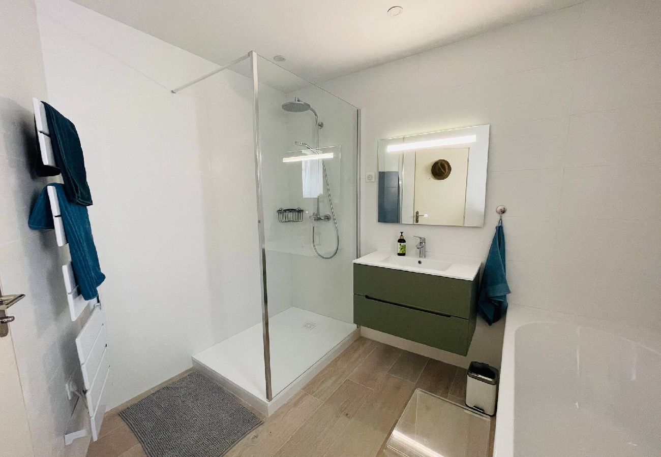 House in Pornichet - Facing the Sea in Pornichet