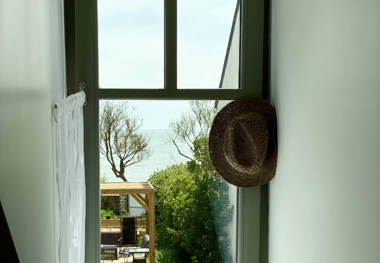 House in Pornichet - Facing the Sea in Pornichet