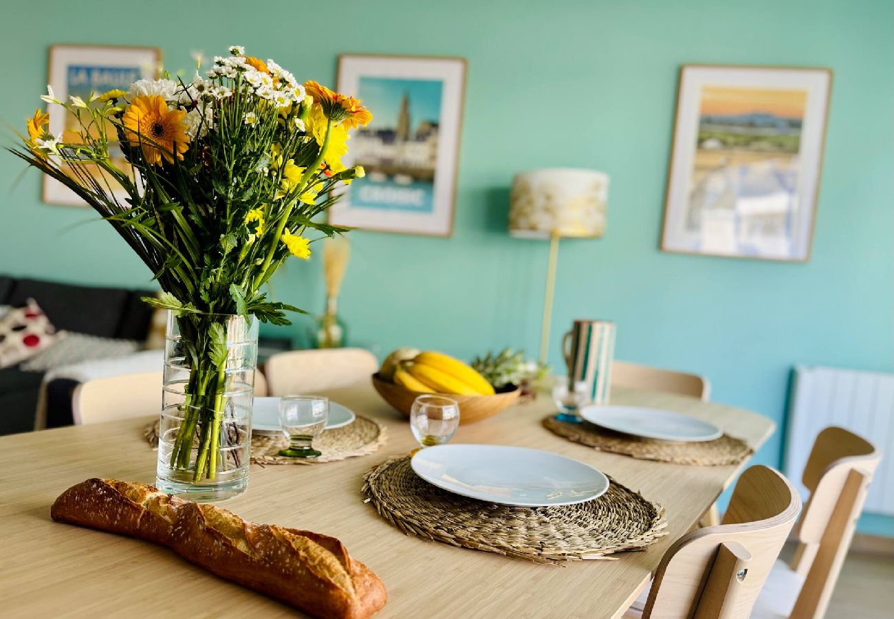 Apartment in La Baule-Escoublac - Un nid au marché : La baule 