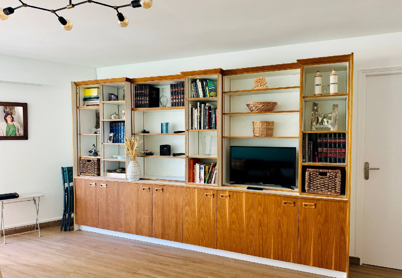 Apartment in La Baule-Escoublac - Un nid au marché : La baule 