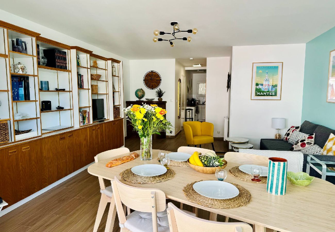 Apartment in La Baule-Escoublac - Un nid au marché : La baule 