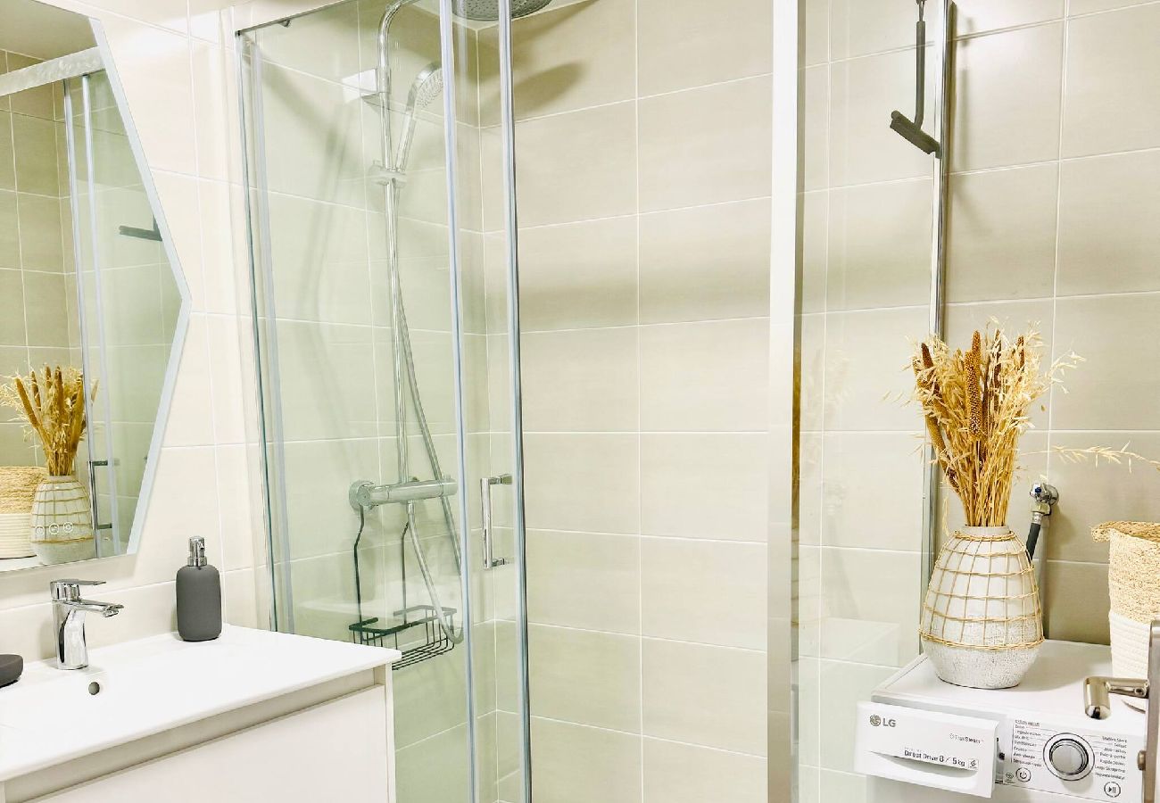 Apartment in La Baule-Escoublac - Un nid au marché : La baule 