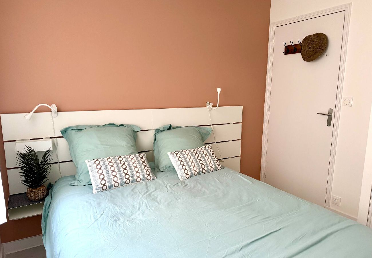 Apartment in La Baule-Escoublac - Un nid au marché : La baule 