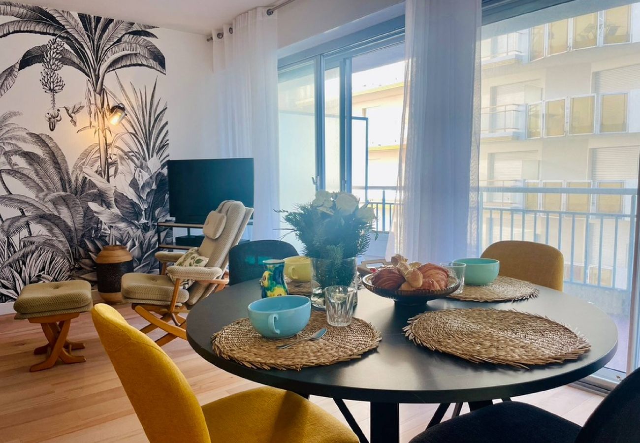 Apartment in La Baule-Escoublac - Sea view in La Baule: Le Victor Hugo 