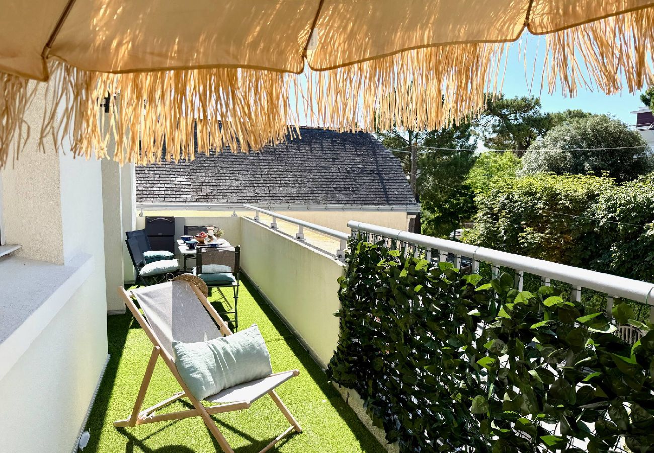 Apartment in La Baule-Escoublac - Les Platanes : La baule 