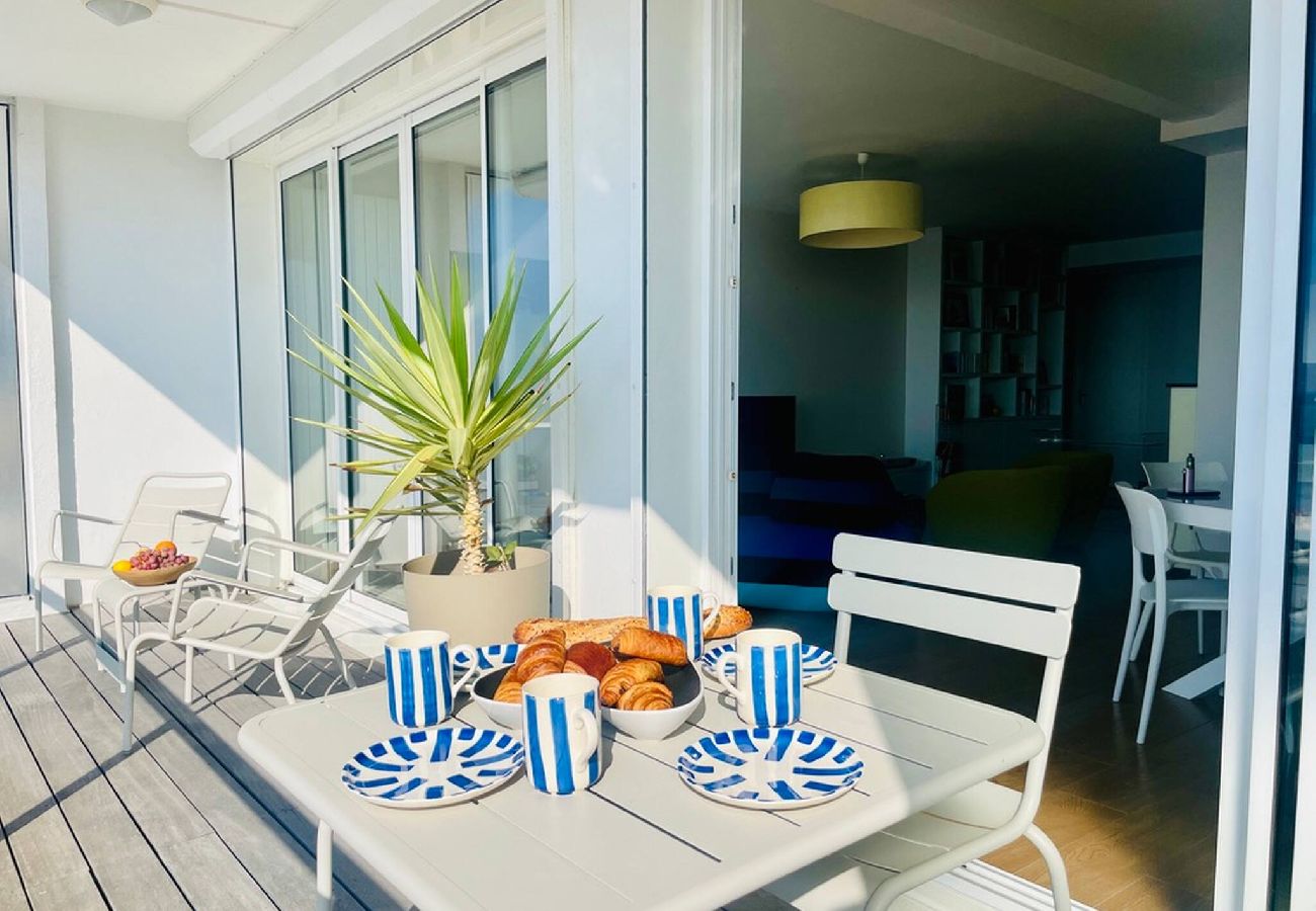 Apartment in La Baule-Escoublac -  Les Mouettes : face mer La Baule
