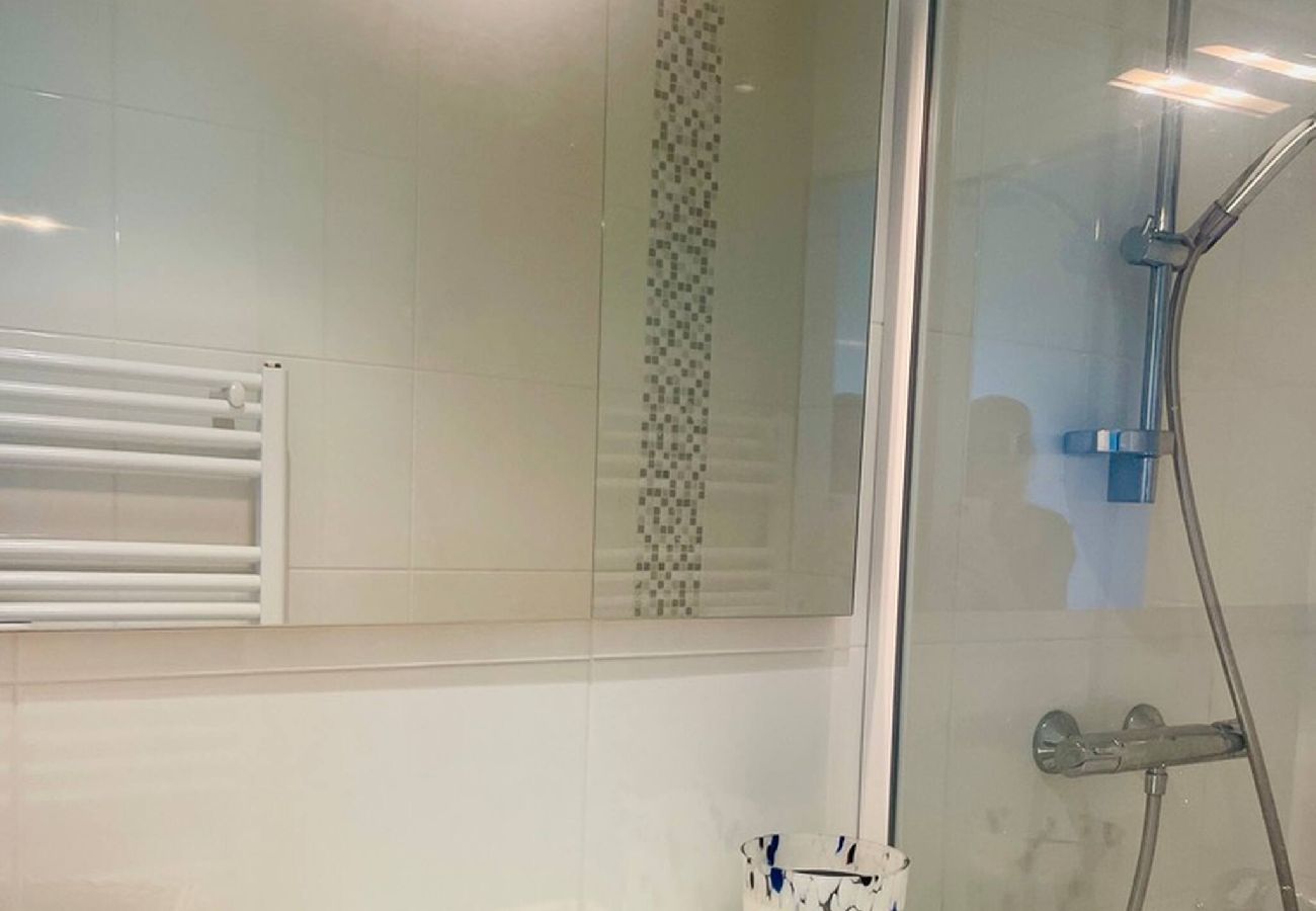 Apartment in La Baule-Escoublac -  Les Mouettes : face mer La Baule