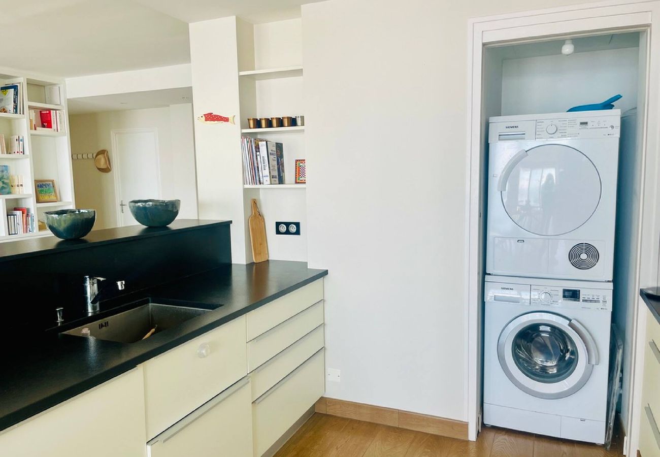 Apartment in La Baule-Escoublac -  Les Mouettes : face mer La Baule