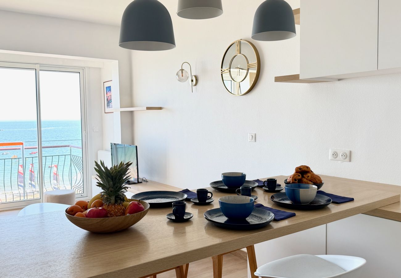 Apartment in La Baule-Escoublac - Face mer à La Baule : Evobaule