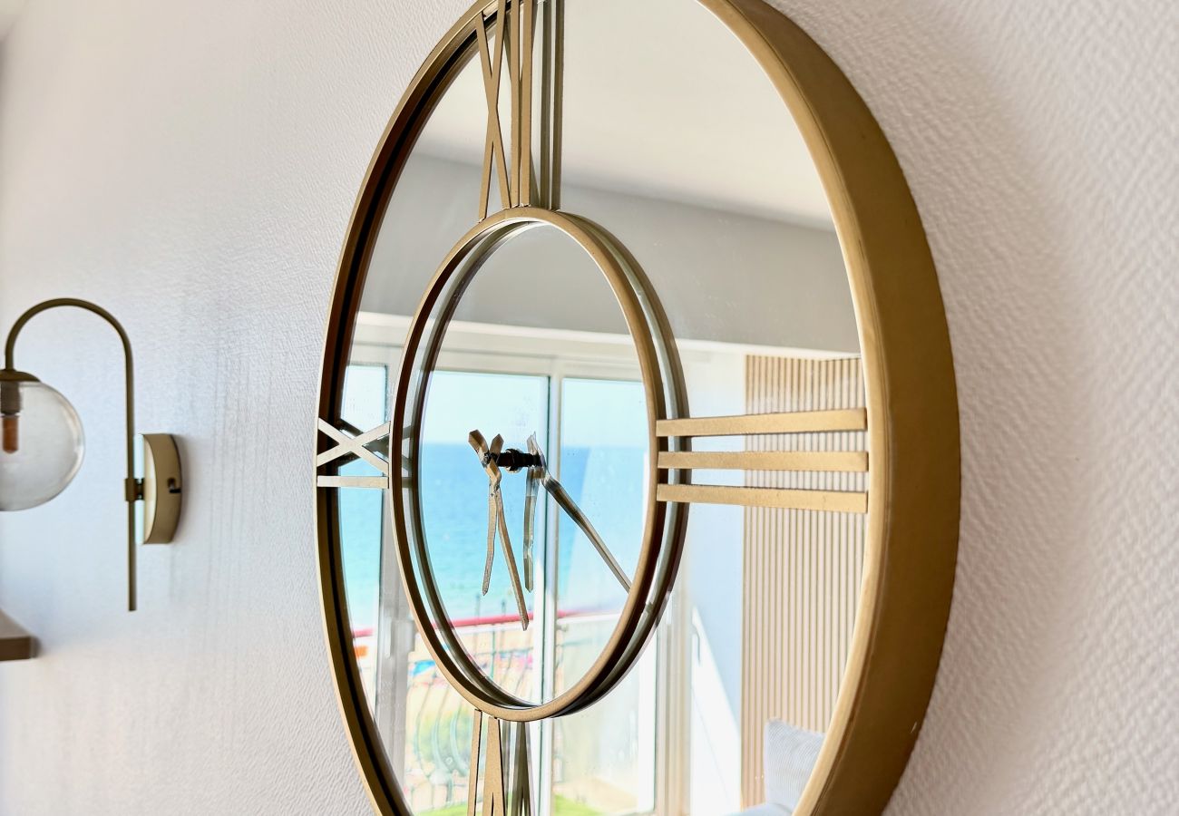 Apartment in La Baule-Escoublac - Face mer à La Baule : Evobaule