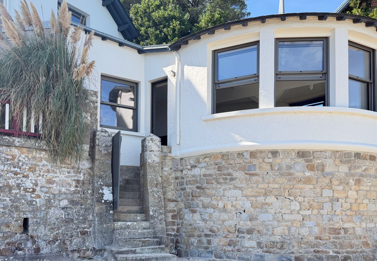 Villa in Le Pouliguen - ZOÉ Les pieds dans l'eau : Pouliguen