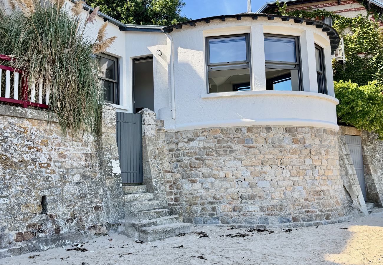 Villa in Le Pouliguen - ZOÉ Les pieds dans l'eau : Pouliguen
