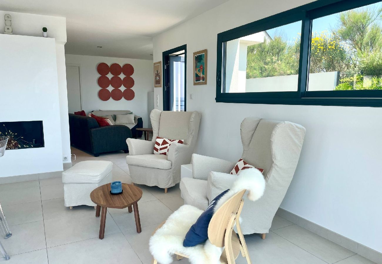Maison à Batz-sur-Mer - L'écrin marin : Vue exceptionnelle sur l'Océan 