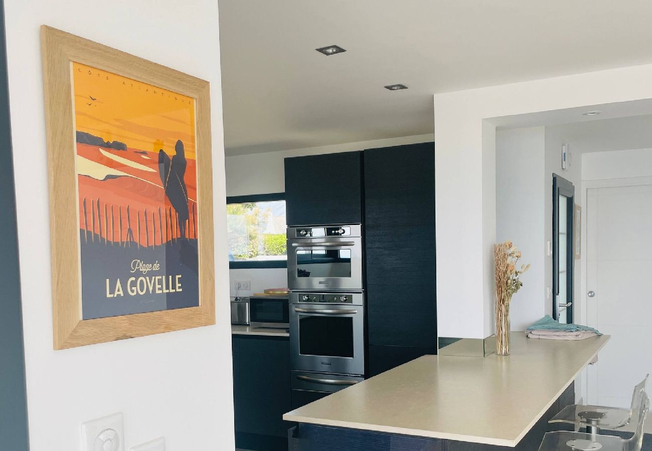 Maison à Batz-sur-Mer - L'écrin marin : Vue exceptionnelle sur l'Océan 