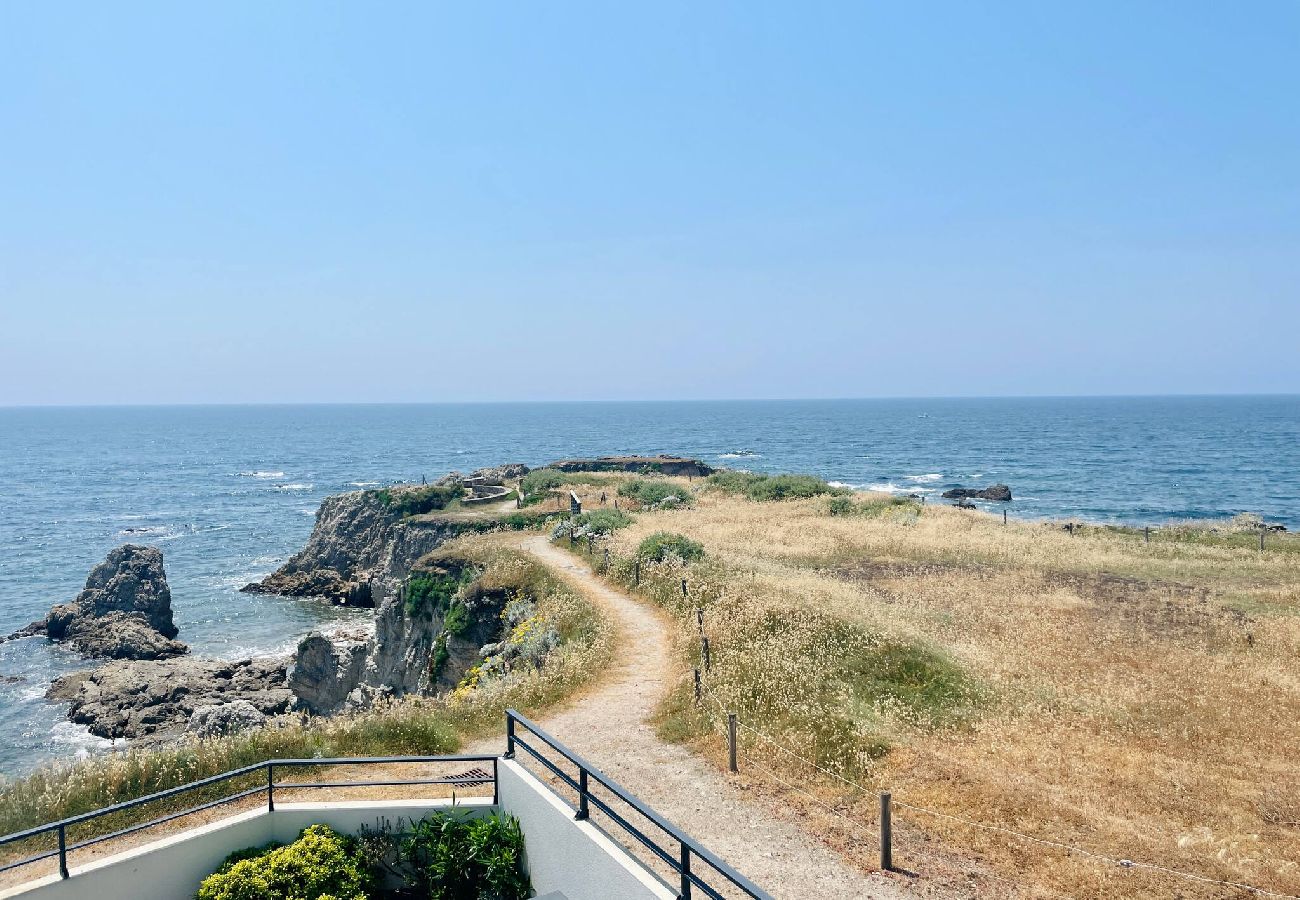 Maison à Batz-sur-Mer - L'écrin marin : Vue exceptionnelle sur l'Océan 