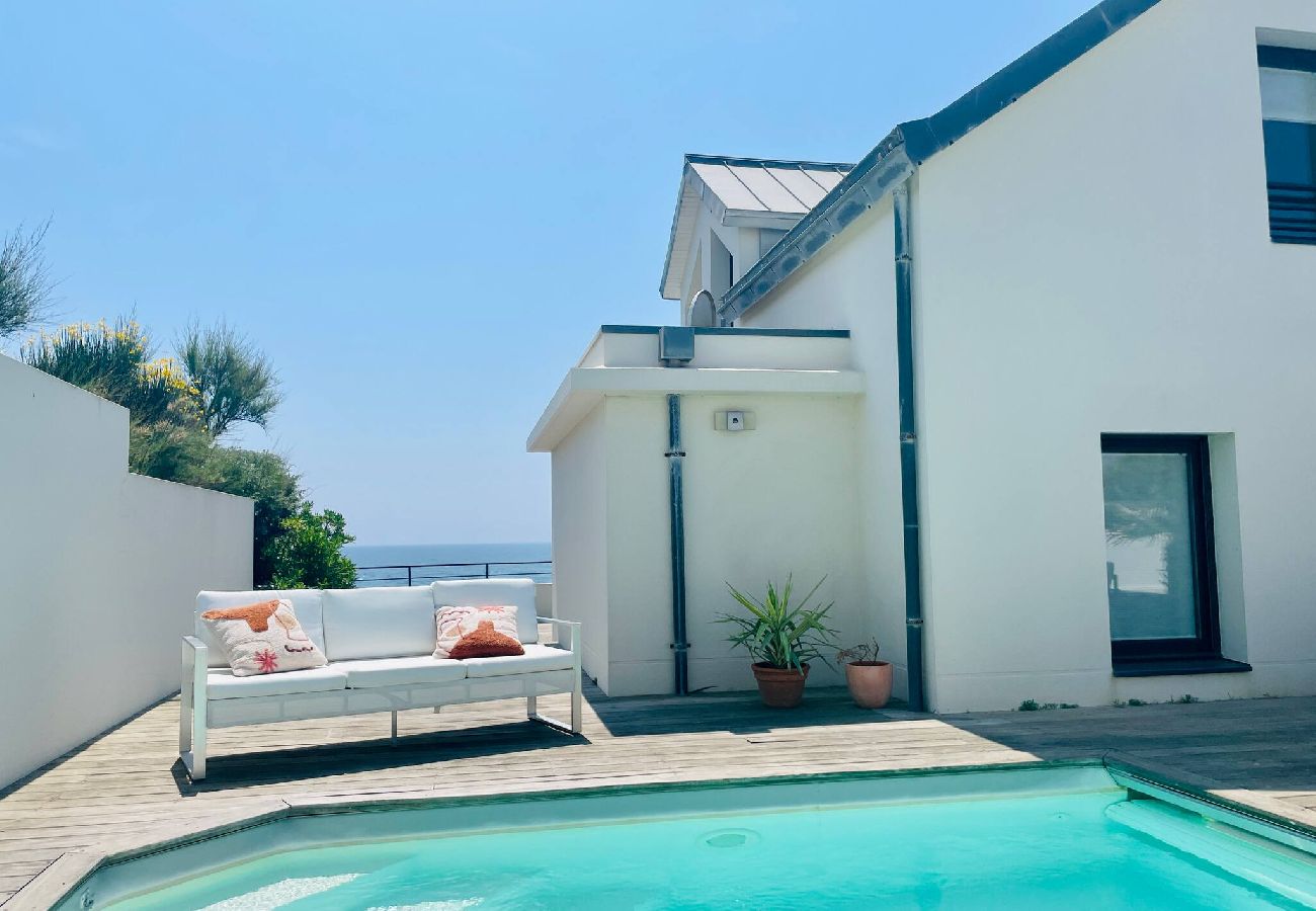 Maison à Batz-sur-Mer - L'écrin marin : Vue exceptionnelle sur l'Océan 